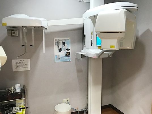 歯科X線機器のある室内  