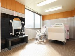 快適な設備の浴室空間