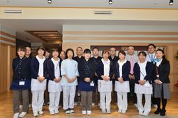 スタッフ集合写真