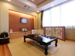 和風の落ち着いた居室