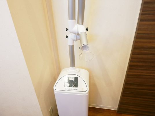 加湿器がある廊下  