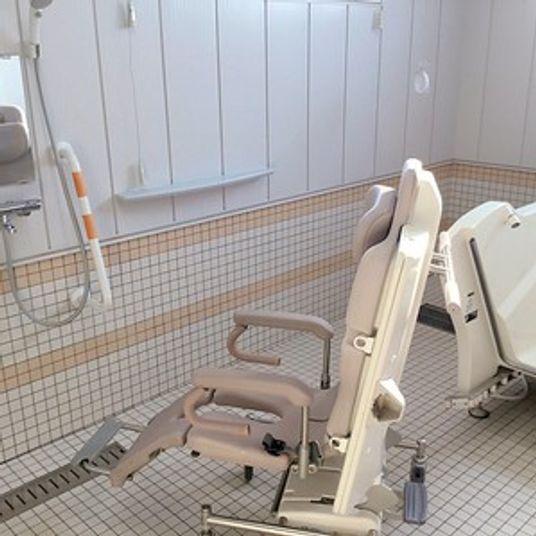 機能訓練用の浴室
