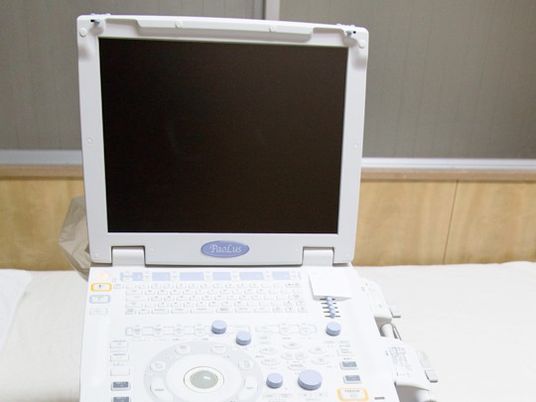 機器が置かれた居室  