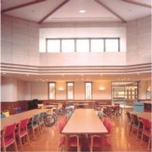 明るいダイニングルーム