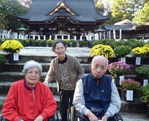 和やかな時間を過ごす利用者