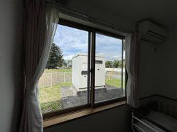 和室から見える中庭