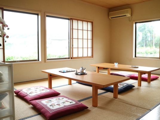 明るい和室の様子