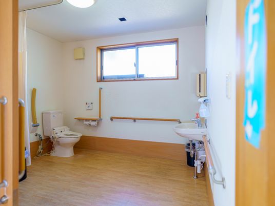 明るいトイレスペース