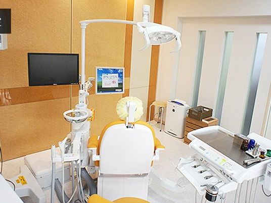 機能訓練室の歯科機器  