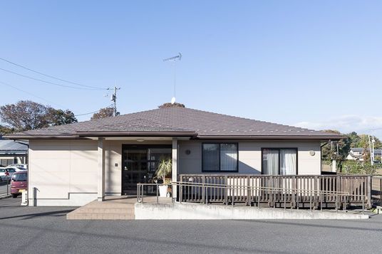 平屋建ての外観