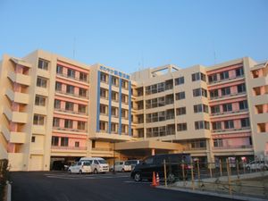 緑が豊かな外観