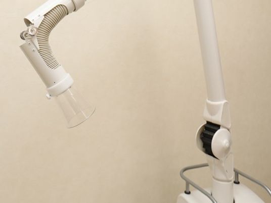 機能訓練用の吸引機械  