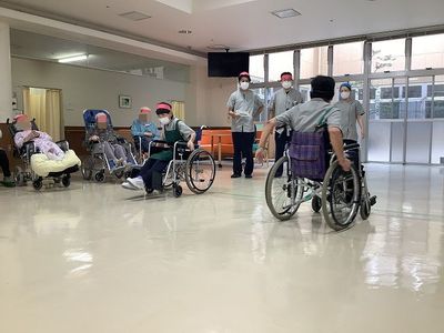 車椅子でサークル活動