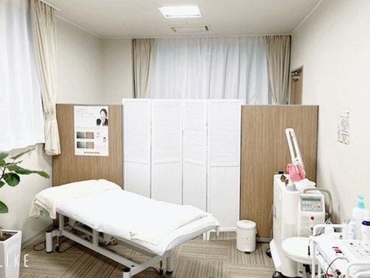 明るい理美容室  
