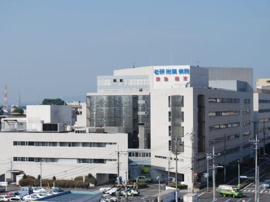 病院外観  