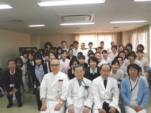 スタッフ集合の多目的室  
