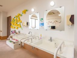 明るい洗面台のイメージ