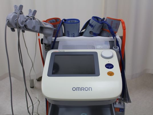 機能訓練機器のある室内  