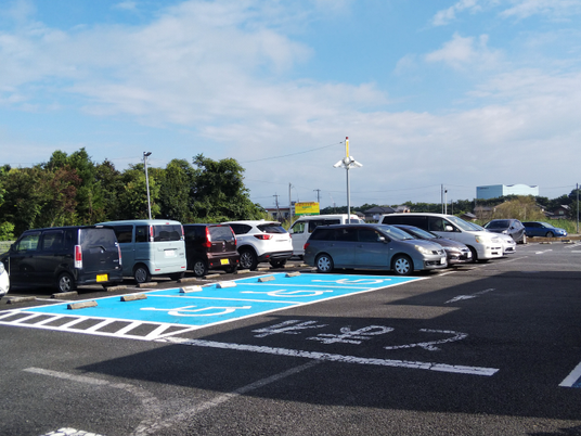 駐車場  