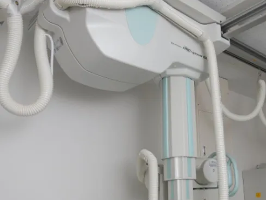 天井の介助機器  