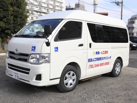 送迎車の外観  