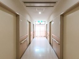 清潔感のある廊下
