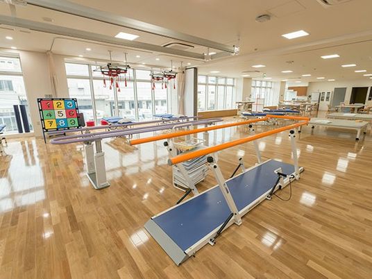 機能訓練室の運動器具  