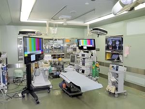 機器が並ぶ機能訓練室  