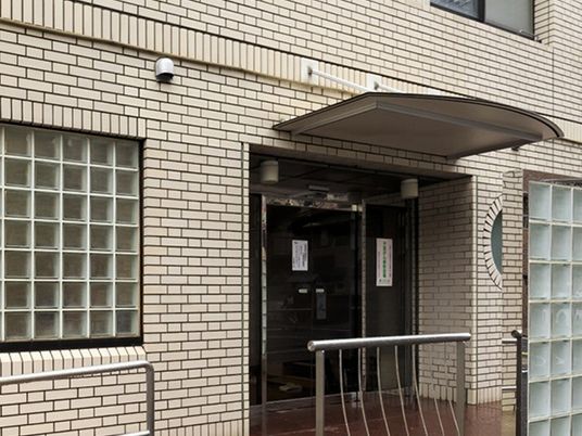 建物の出入口  
