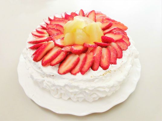 フルーツデコレーションケーキ