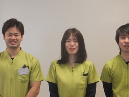 スタッフ3人の集合