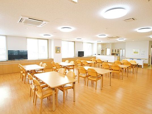 明るい食堂  