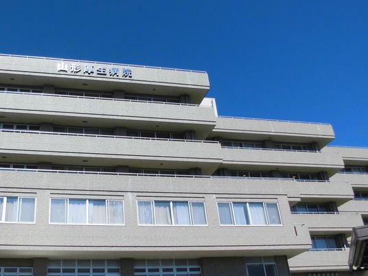 病院外観  