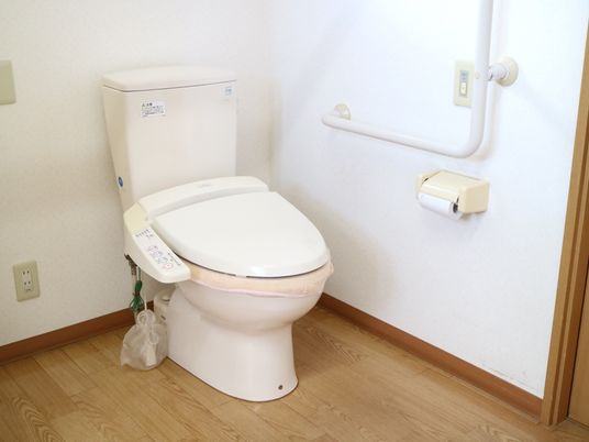 高機能トイレ設備