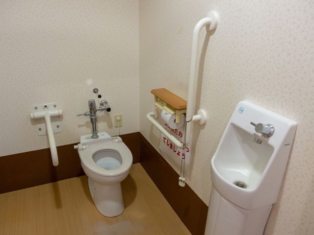 バリアフリー対応トイレ