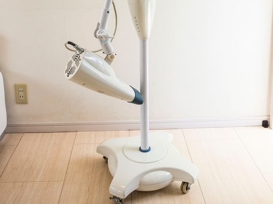 機能訓練用機器のある室内  