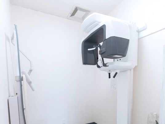 機能訓練用機器のある室内  