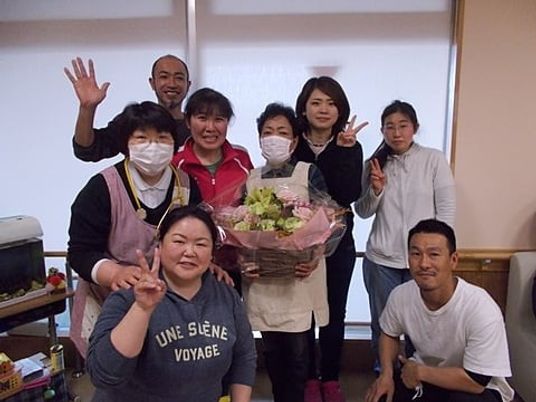 笑顔の集合リビング  