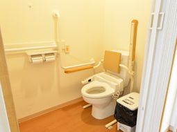 バリアフリートイレ設備