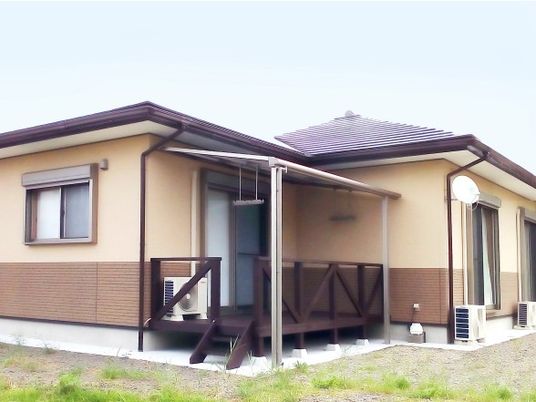 平屋の外観  