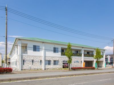 清潔感のある外観の建物 