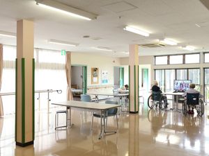 日当たり良好な多目的室