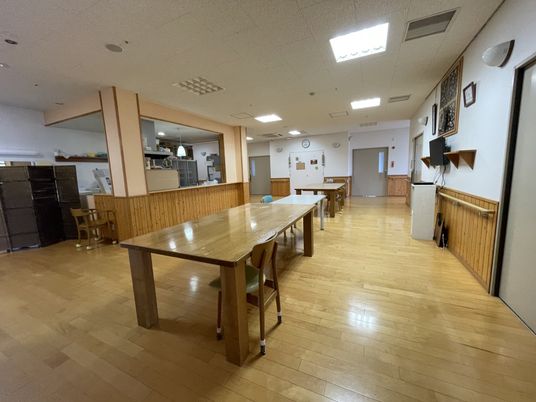 明るいダイニングルーム