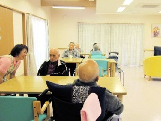 利用者とスタッフの交流