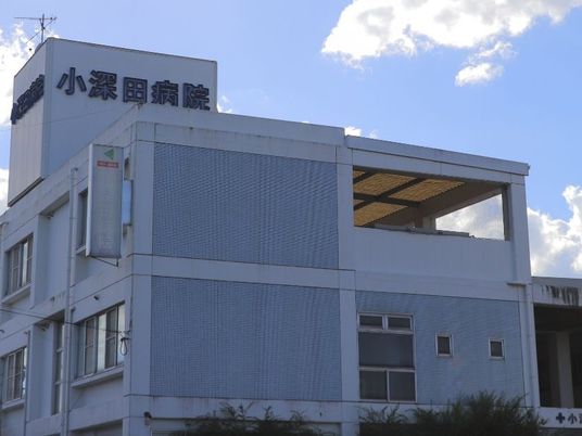 病院の外観  