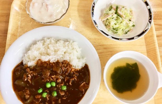 食事のトレー