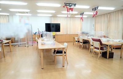 明るい交流スペース