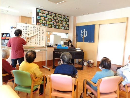 集会での活動の様子