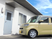 施設の外観と車両  