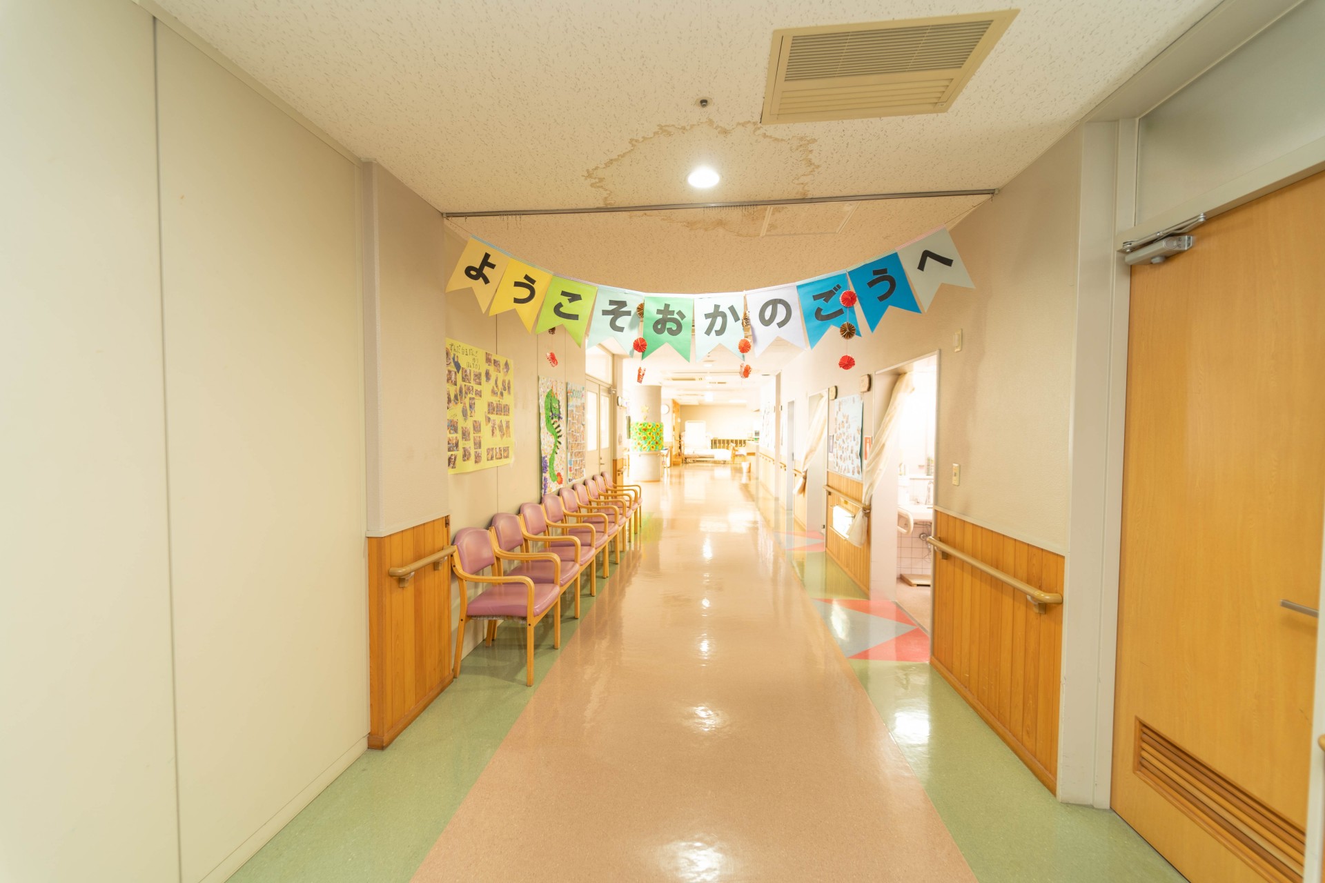 つどい(岡の郷)の外観